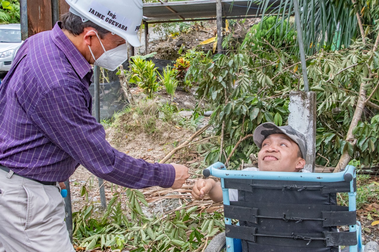 Prefectura de Pastaza brinda apoyo, mediante mingas comunitarias, a GADs Parroquiales!