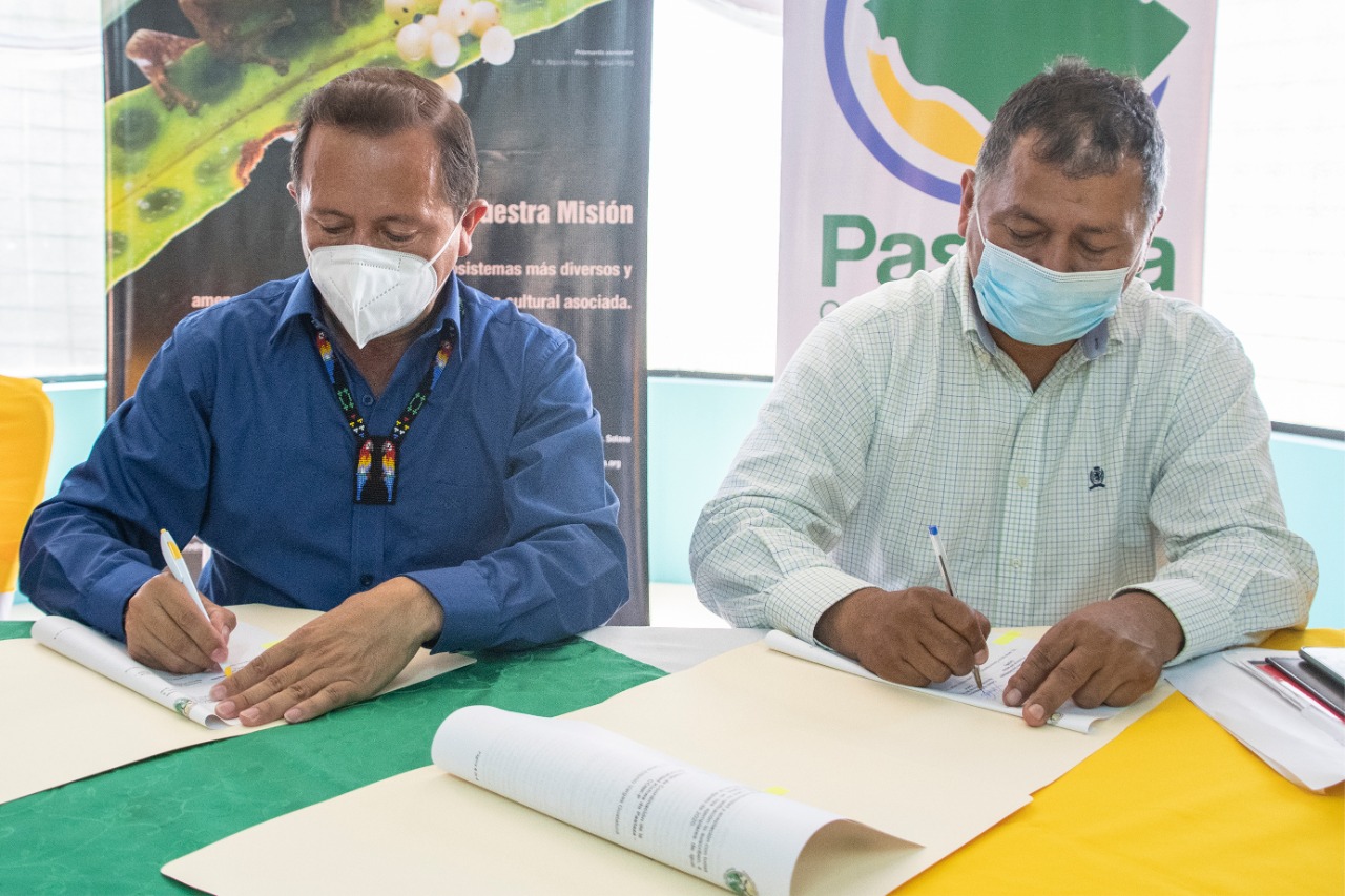 ¡Prefectura de Pastaza firmó Carta de Entendimiento con el Consejo de la Nacionalidad Kichwa!
