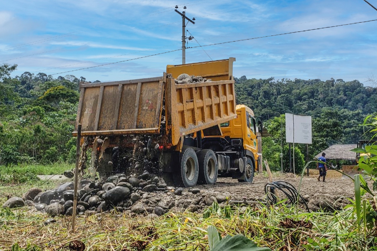 Prefectura de Pastaza – ¡Las mingas comunitarias llegaron a la parroquia Curaray!