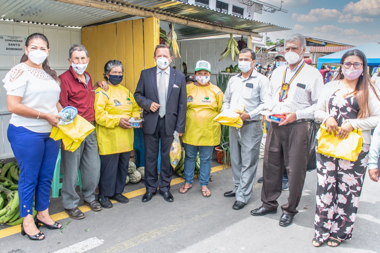 ¡Prefectura de Pastaza impulsa la producción de El Triunfo con una Feria Productiva!