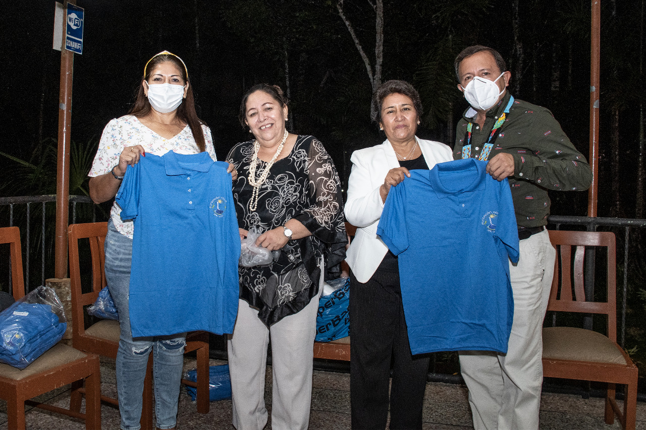 ¡Fundación Hola Vida nombró Socio Honorífico al Prefecto de Pastaza!