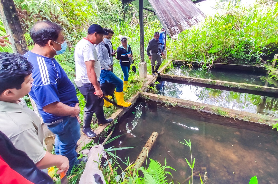 Alcalde dispone ampliar sistemas de agua en el área rural