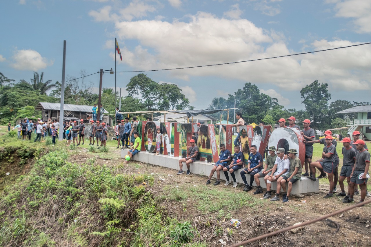 Prefectura de Pastaza celebra la parroquialización de Montalvo