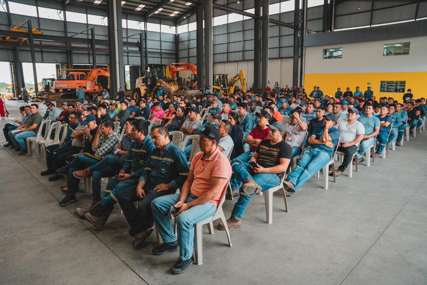 Definimos acciones conjuntas de la mano de los sindicatos